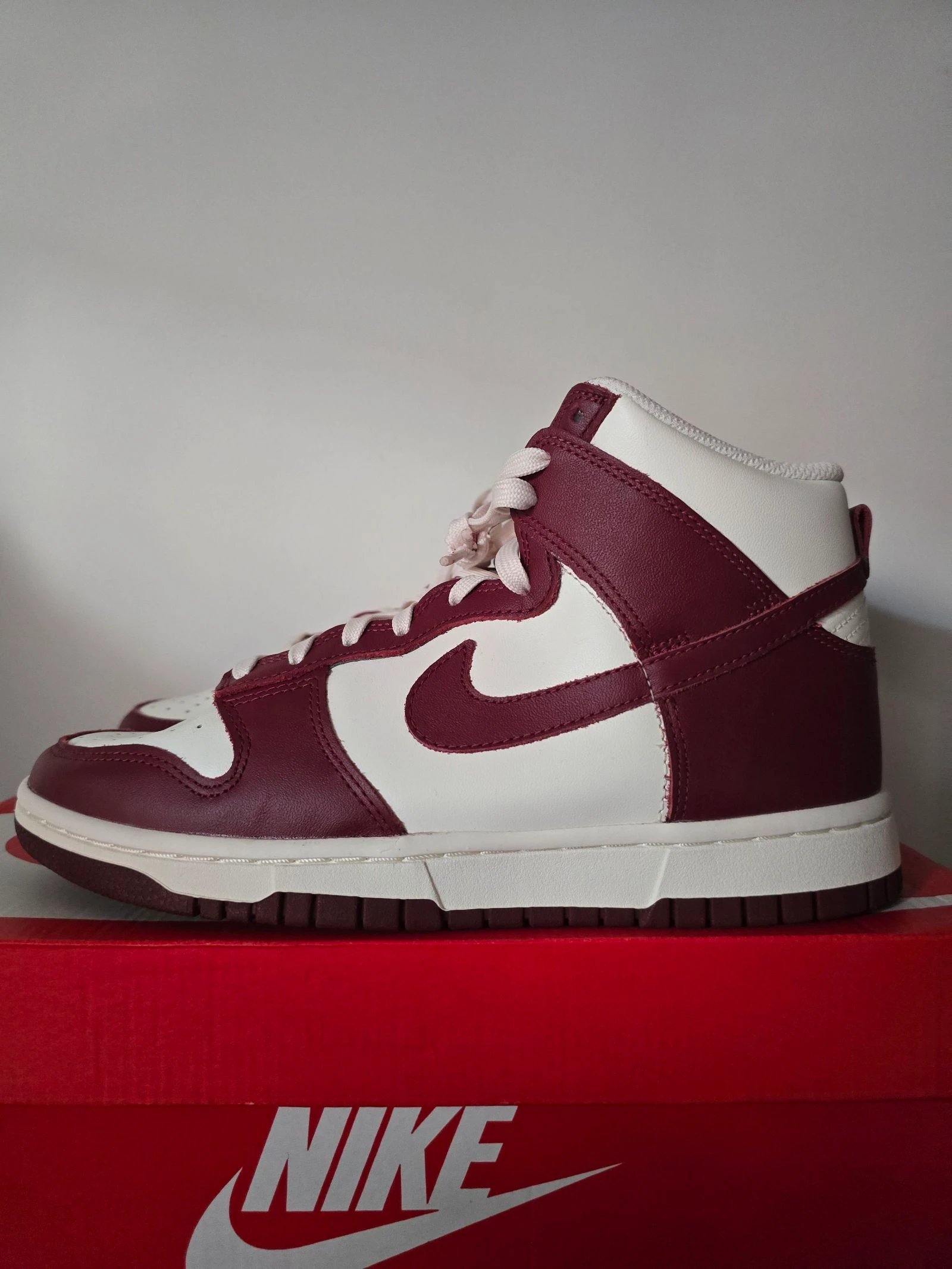 Baskets nike dunk higt taille 38.5